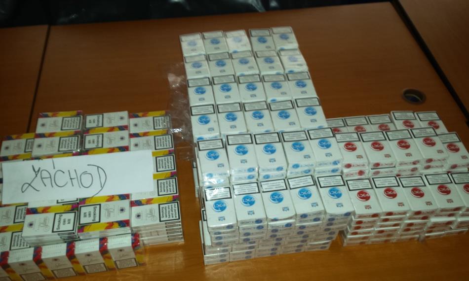 2015-5-26-109KONTRABAND BUS 9.jpg